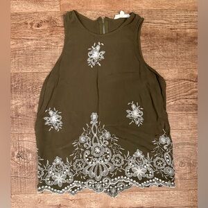 Love Tree LA Embroidered Boho Sleeveless Blouse Small